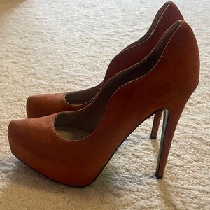 Donald J Pliner Elegant Brown High Heels 8.5